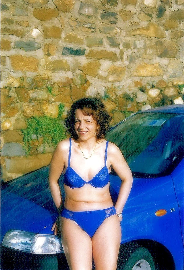 DANIELA LOMBARDINI FROM FLORENCE