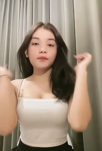 looking makes it uuhhooott_133