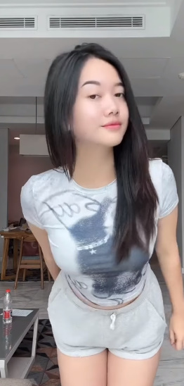 looking makes it uuhhooott_133