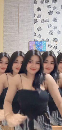 looking makes it uuhhooott_133