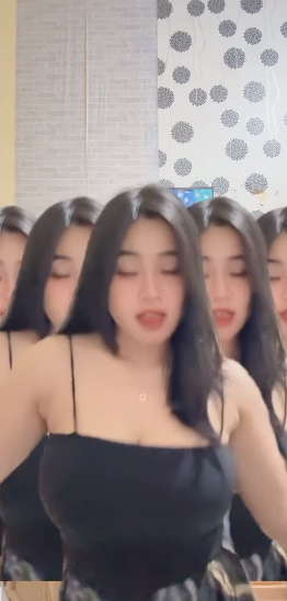 looking makes it uuhhooott_133