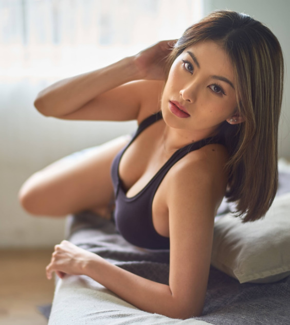 looking makes it uuhhooott_133