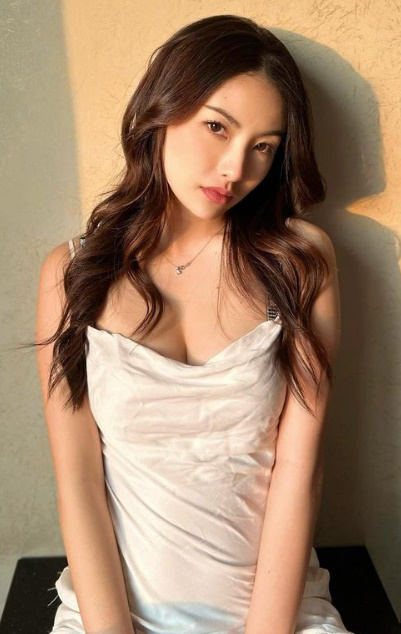 looking makes it uuhhooott_133