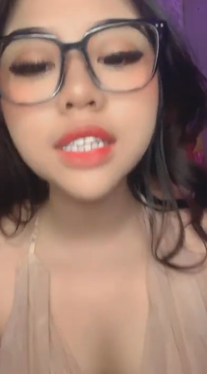 looking makes it uuhhooott_136