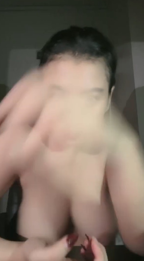 looking makes it uuhhooott_138