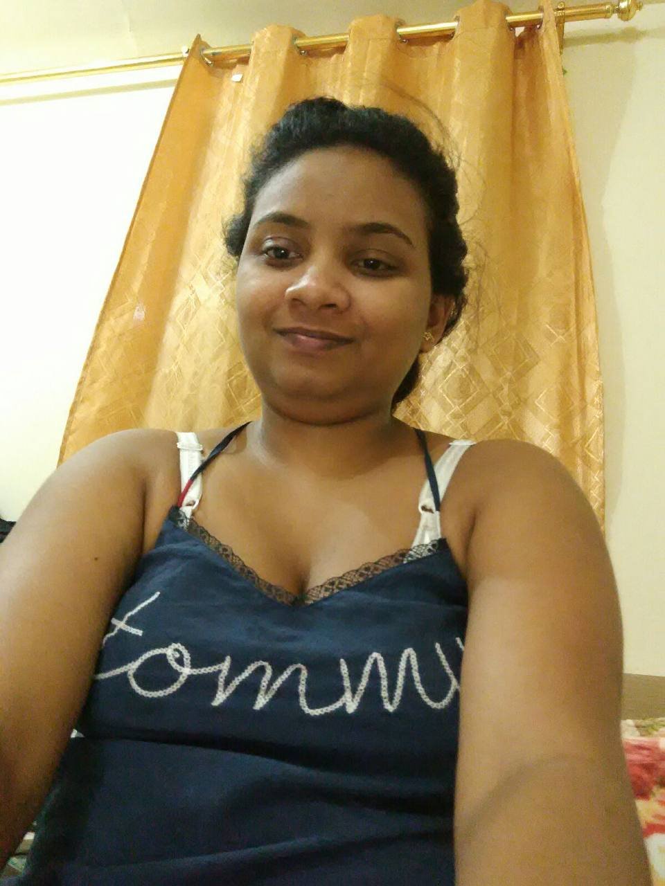 Indian Tamil aunty pic