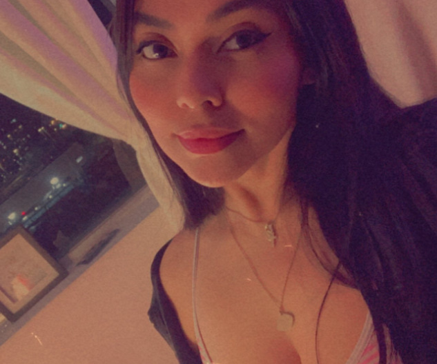 looking makes it uuhhooott_140