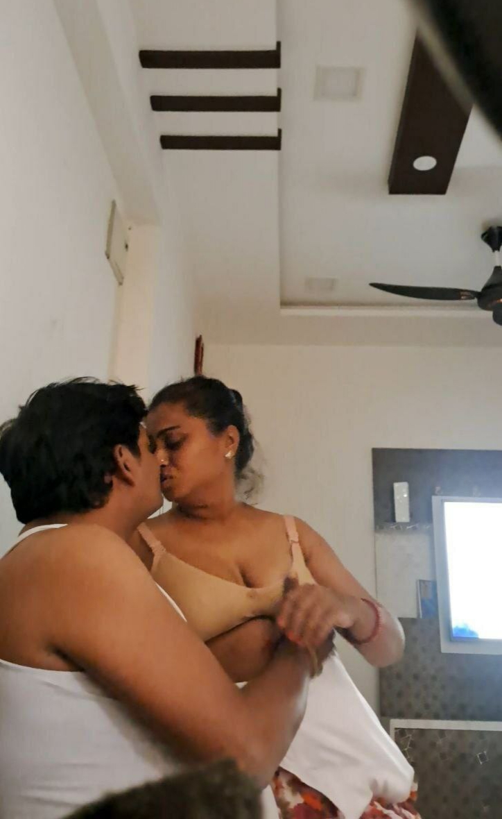 Indian aunty playing pic