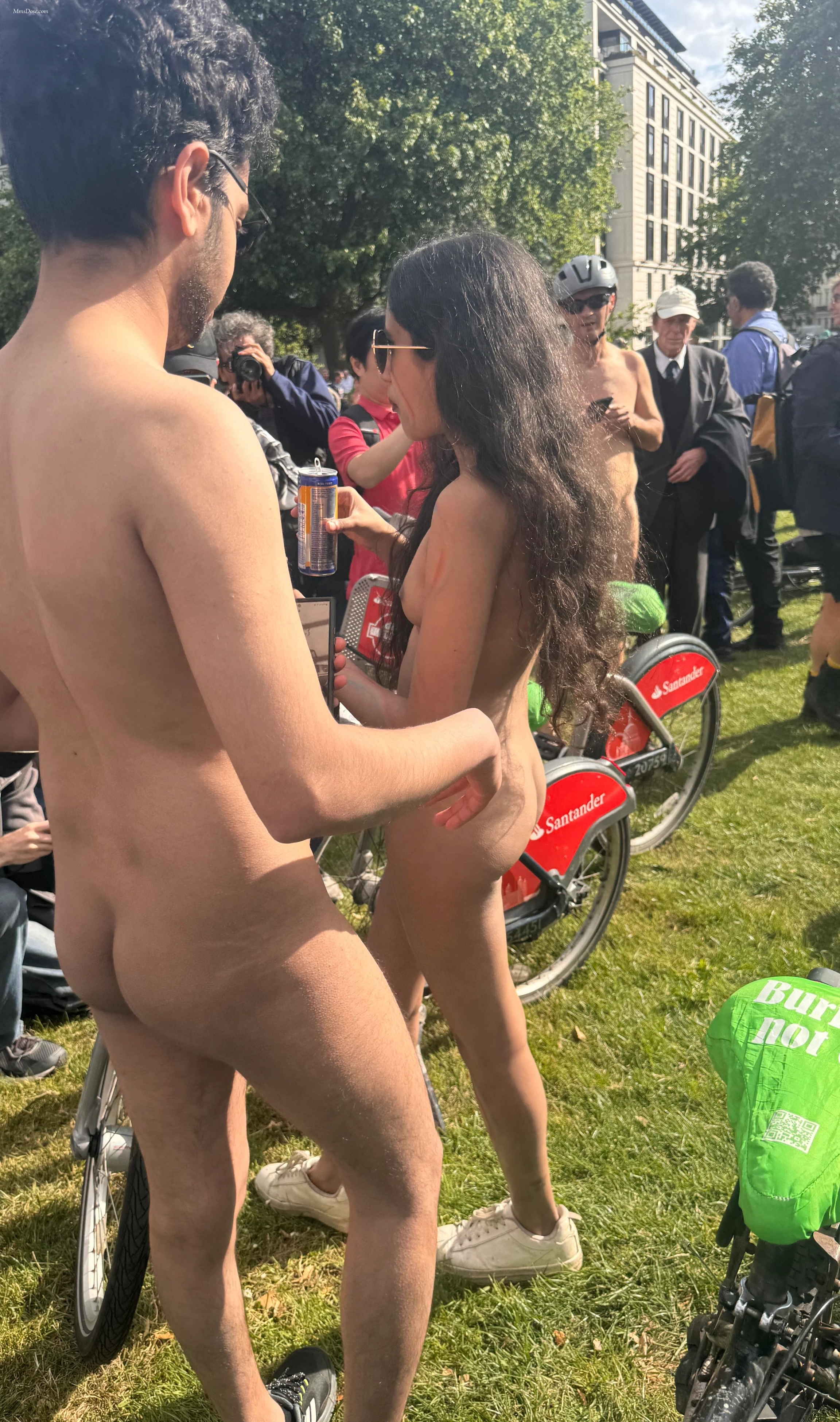 Indian girl public nude pics