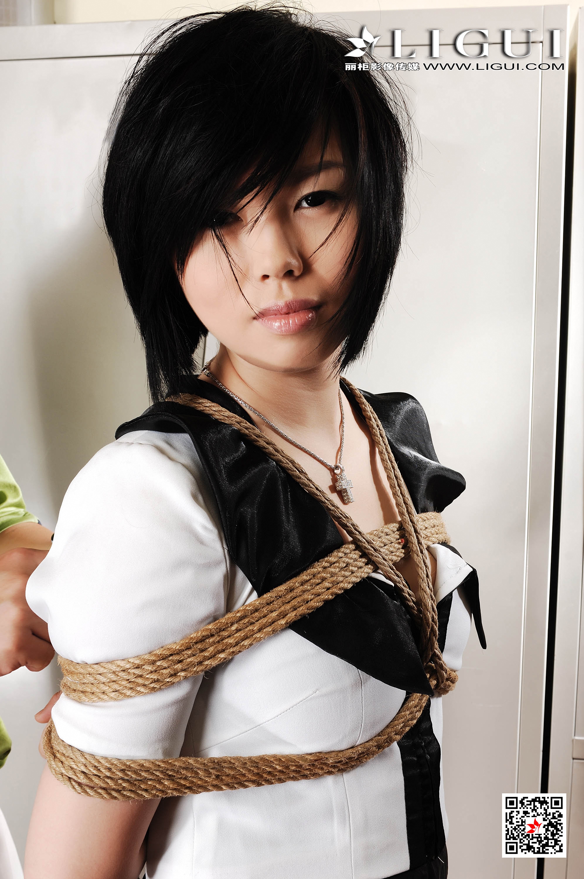 Chinese lady bondage 68