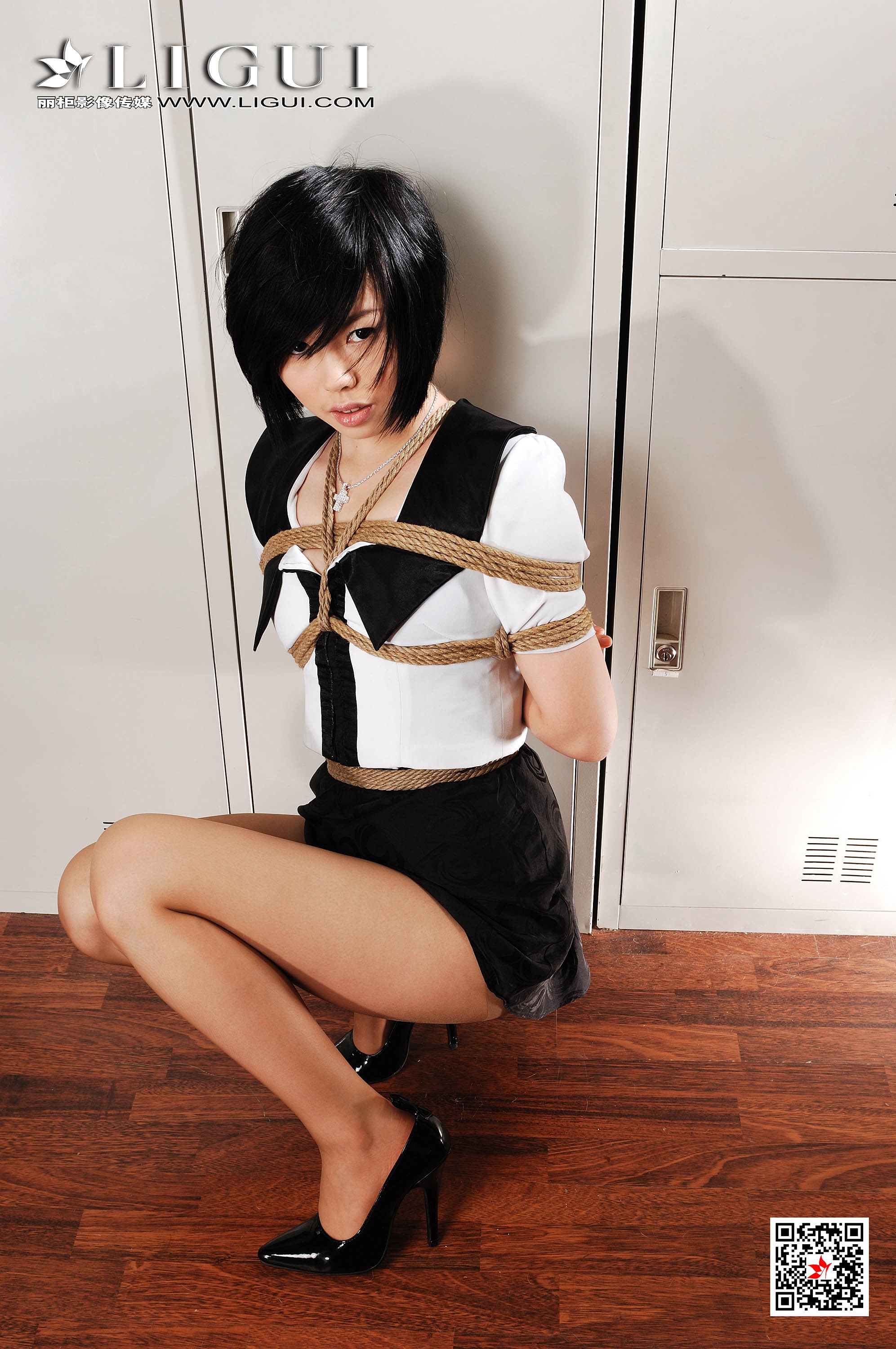 Chinese lady bondage 68