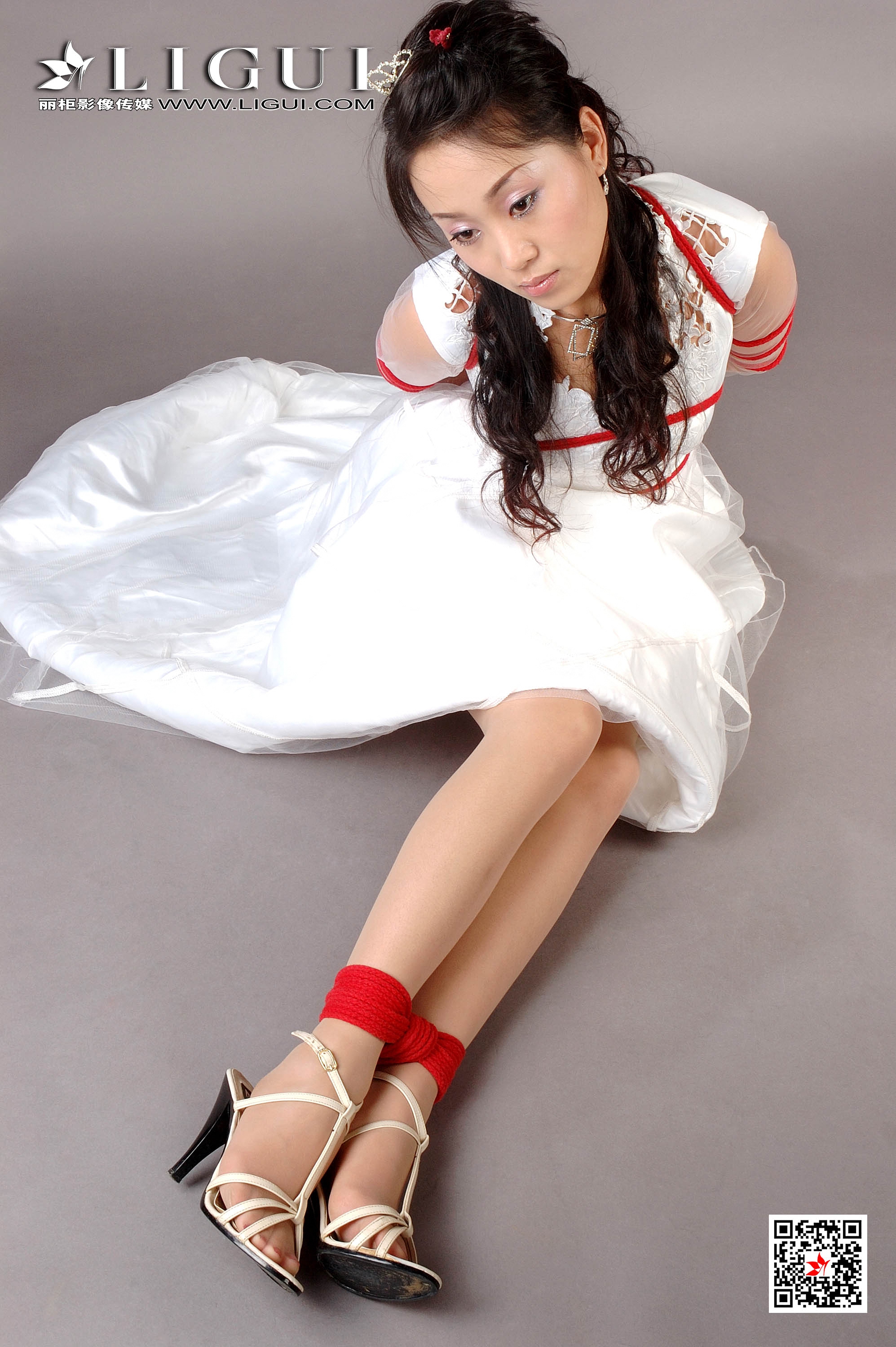 Chinese lady bondage 72