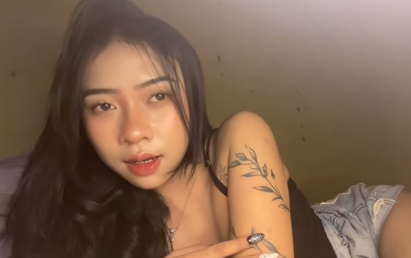 looking makes it uuhhooott_145