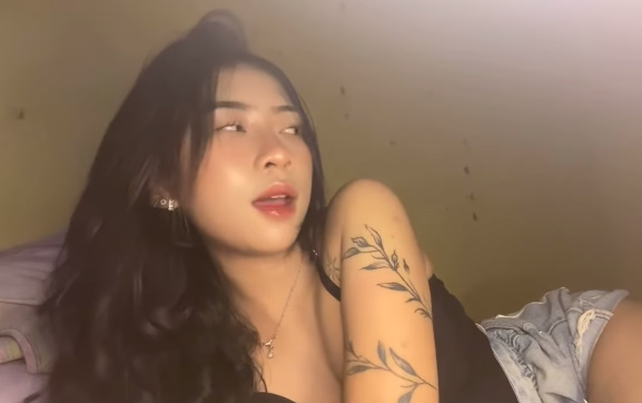 looking makes it uuhhooott_145