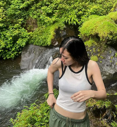 looking makes it uuhhooott_145