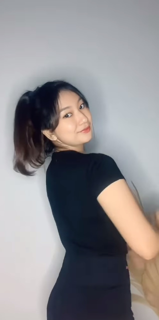 looking makes it uuhhooott_146