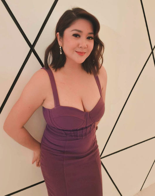 looking makes it uuhhooott_147