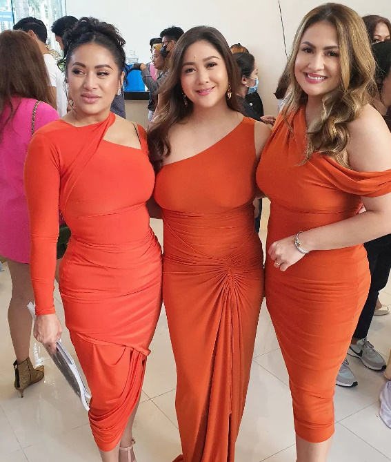 looking makes it uuhhooott_147