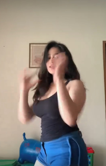 looking makes it uuhhooott_147