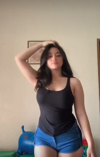 looking makes it uuhhooott_147