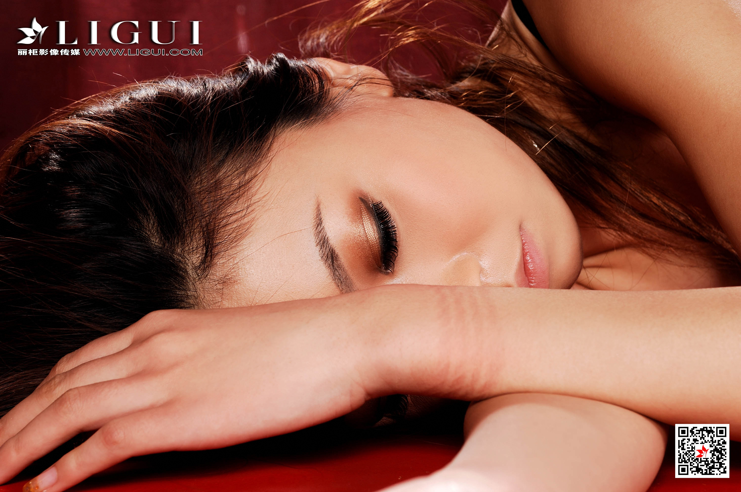 Chinese lady bondage 80