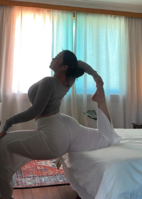 looking makes it uuhhooott_148