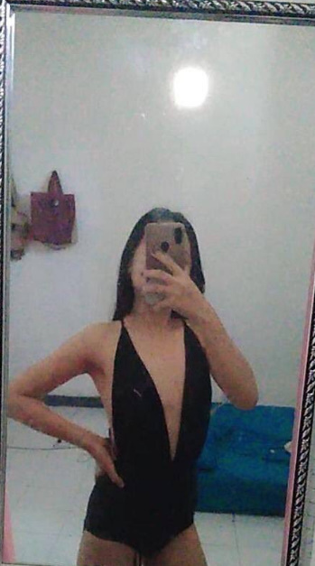 looking makes it uuhhooott_150