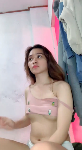 looking makes it uuhhooott_153