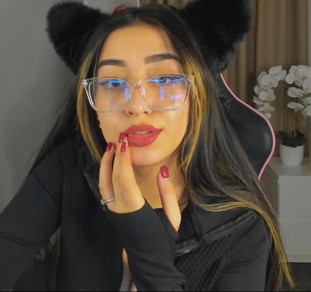 looking makes it uuhhooott_158