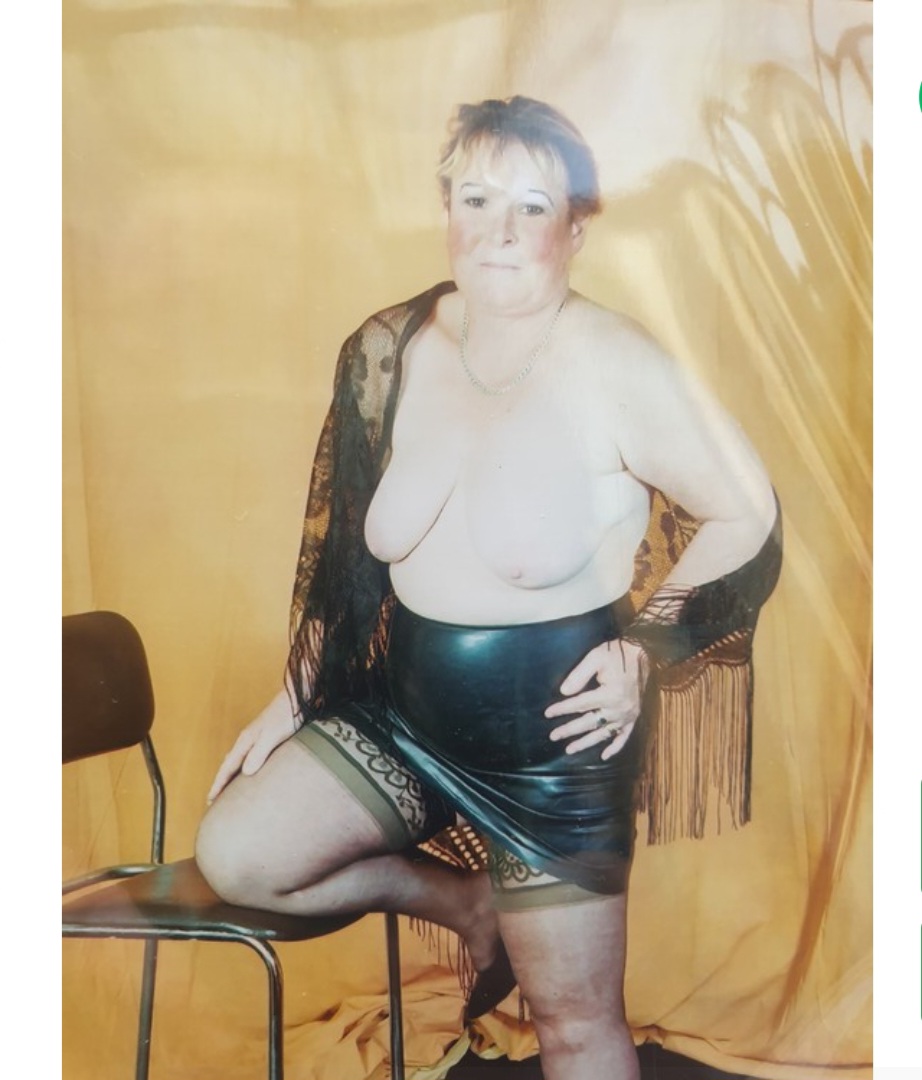 LIN LOVES BEING A WHORE