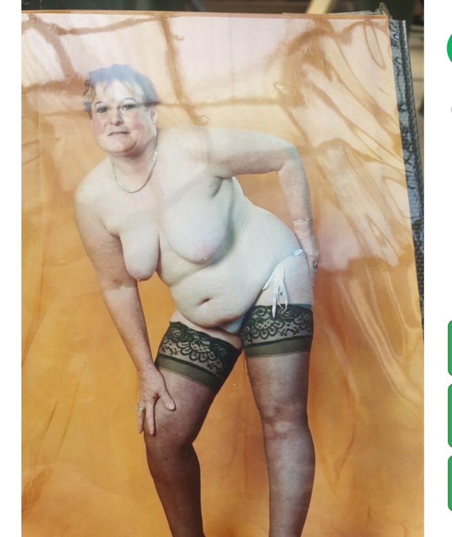 LIN LOVES BEING A WHORE