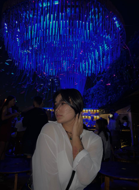 looking makes it uuhhooott_168