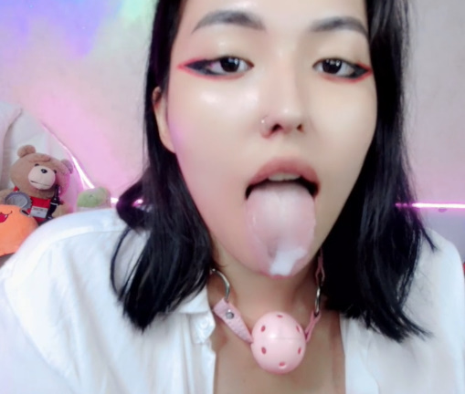 looking makes it uuhhooott_169