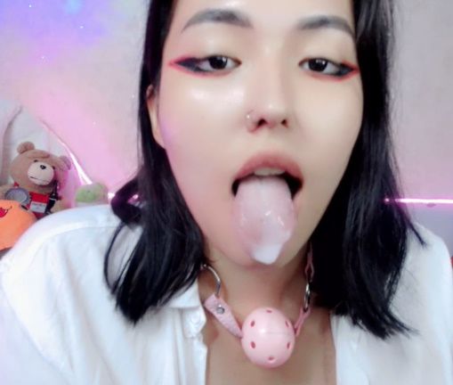 looking makes it uuhhooott_169