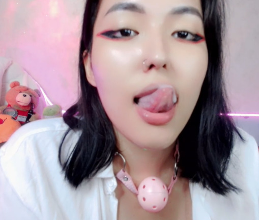 looking makes it uuhhooott_169