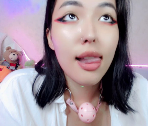 looking makes it uuhhooott_169