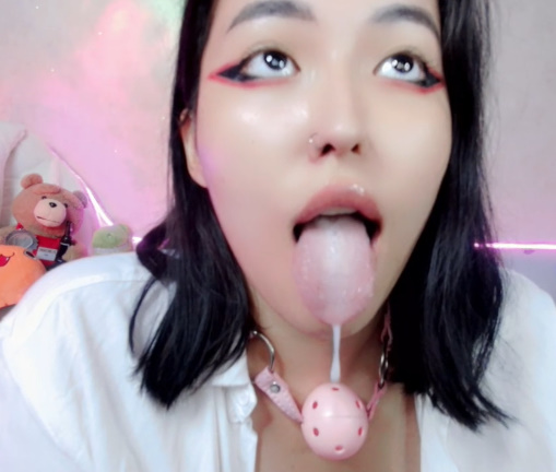 looking makes it uuhhooott_169