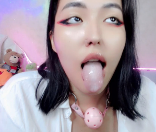 looking makes it uuhhooott_169