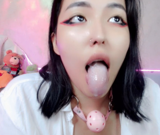 looking makes it uuhhooott_169