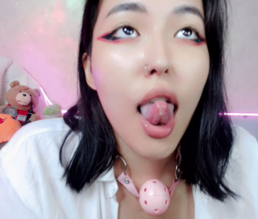 looking makes it uuhhooott_169