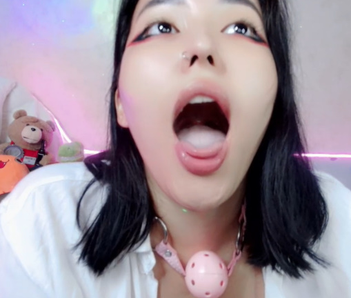 looking makes it uuhhooott_169