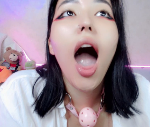 looking makes it uuhhooott_169