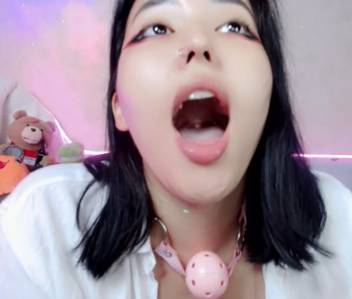 looking makes it uuhhooott_169