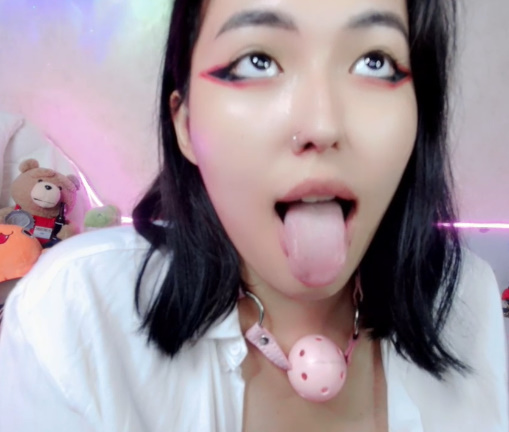 looking makes it uuhhooott_169