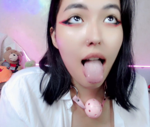 looking makes it uuhhooott_169