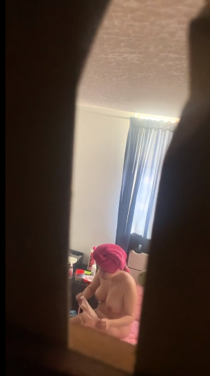 looking makes it uuhhooott_171