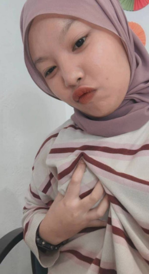 looking makes it uuhhooott_172