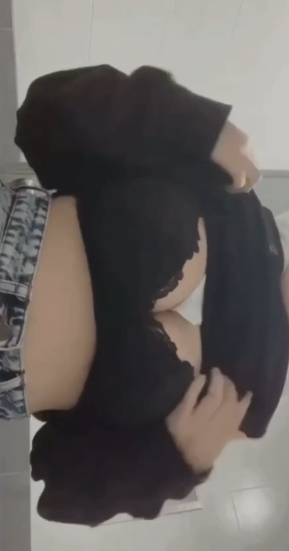 looking makes it uuhhooott_172