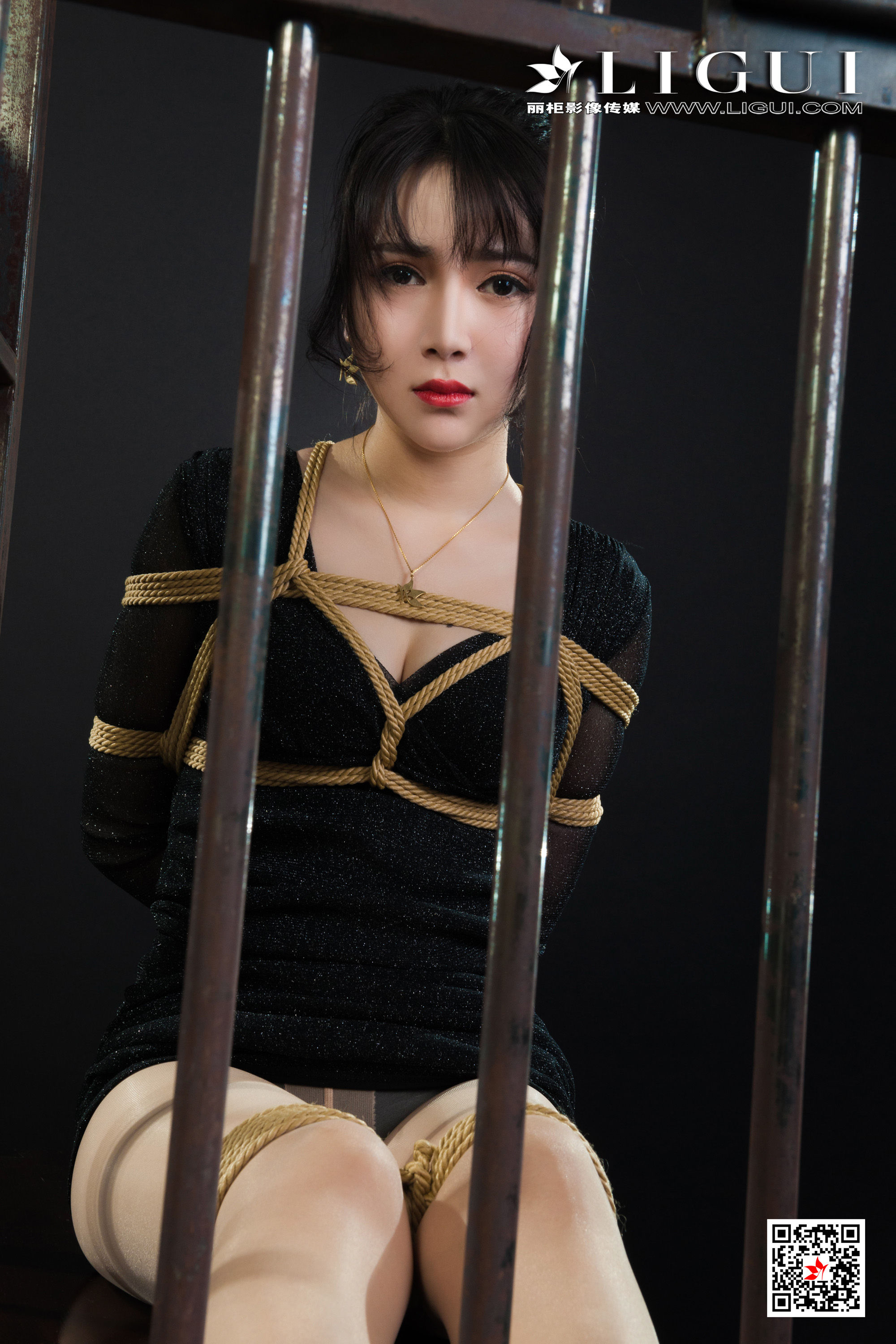 Chinese lady bondage 127