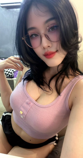 looking makes it uuhhooott_174